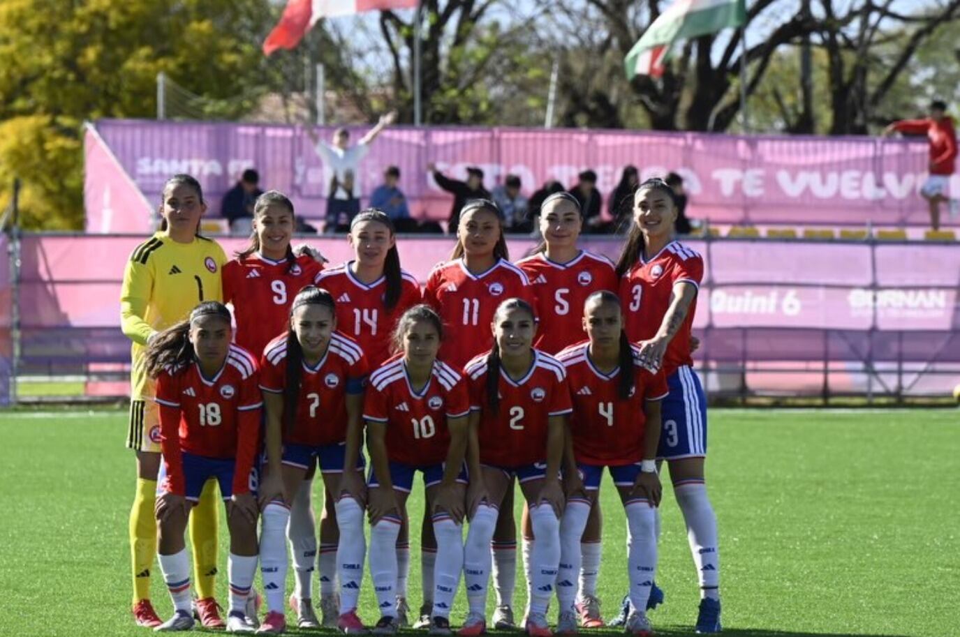 @laroja