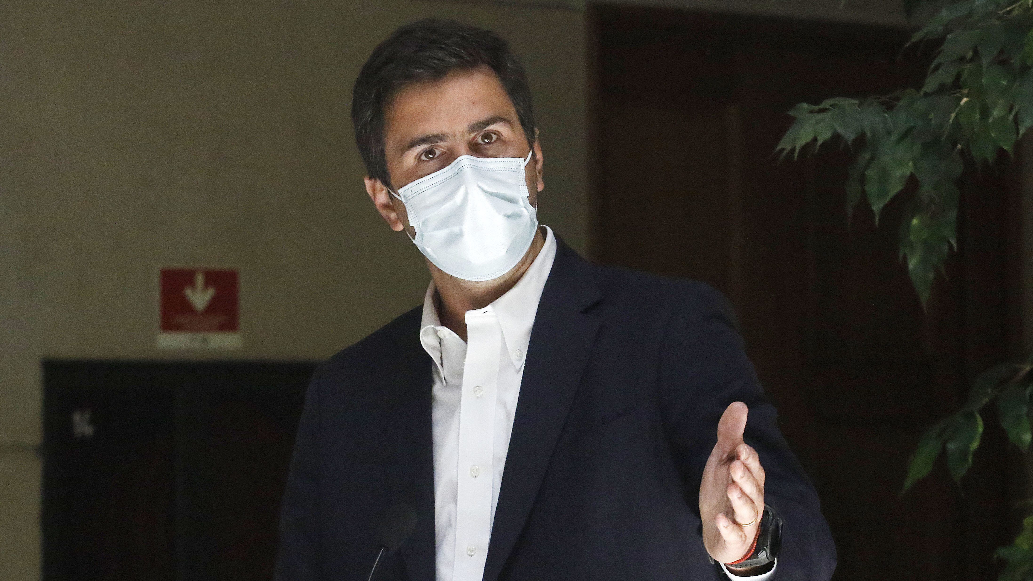 01 DE DICIEMBRE DE 2021/VALPARAISOEl diputado Diego Paulsen ofrece un punto de prensa en la Cámara de Diputados, luego que el gobierno pusiera discusión inmediata al proyecto de cuarto retiro de fondos previsionales.
FOTO: LEONARDO RUBILAR CHANDIA/AGENCIAUNO