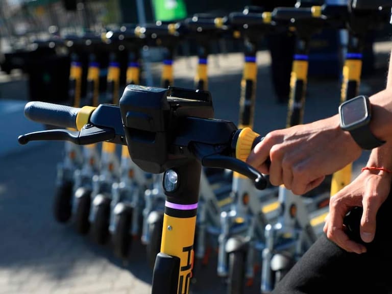Tras éxito en el sector oriente, servicio de scooters llegará a ocho comunas de la Región Metropolitana y a Concepción