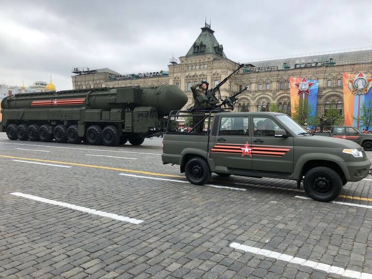 Misil balístico nuclear en desfile del Día de la Victoria en Moscú de Rusia