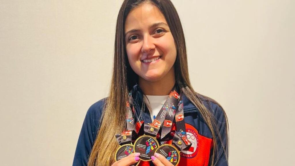 Daniela Ortega logra tres oros en el Sudamericano de tenis de mesa: "Conseguir estos resultados después de todo lo que me pasó no tiene precio"
