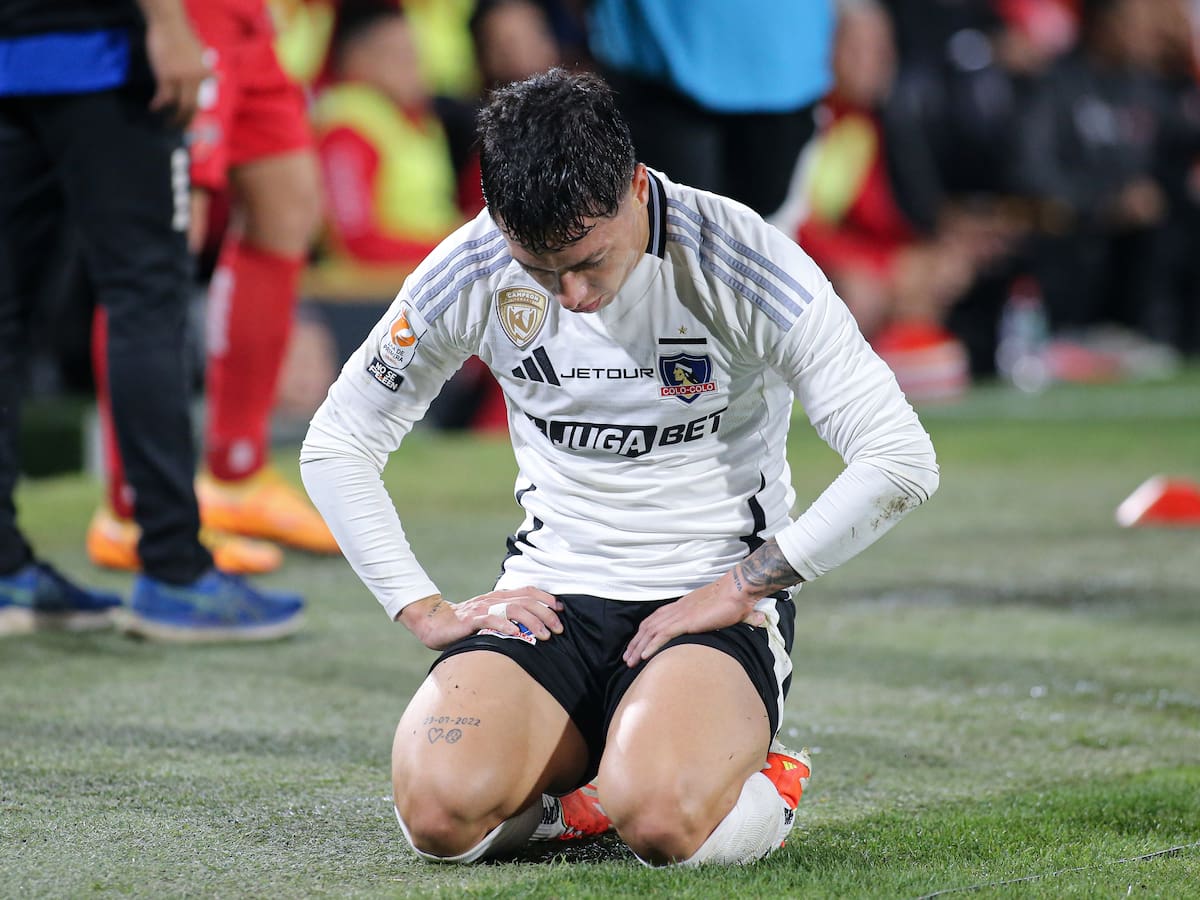 Puerta abierta para Cristián Zavala: revelan el club argentino que ofertó por el delantero de Colo Colo