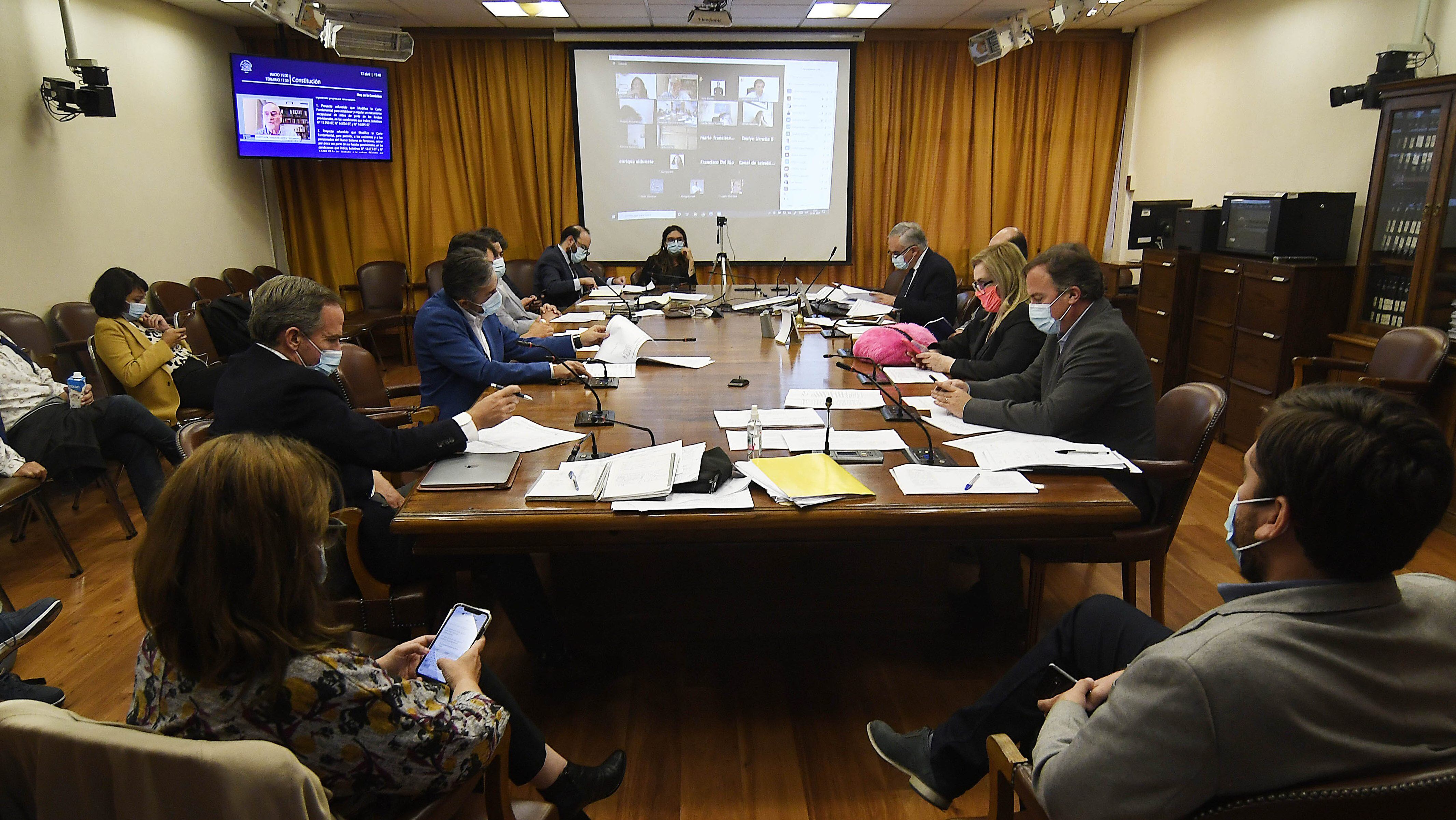 Comisión de Constitución