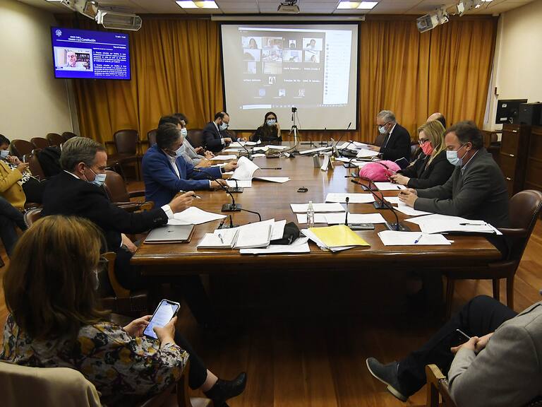 Comisión de Constitución