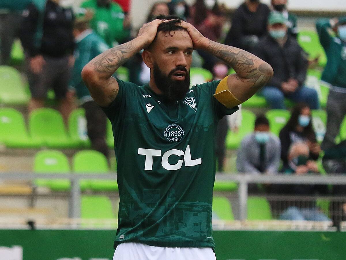 Ronnie Fernández acude a Jorge Sharp para que el duelo con Everton se juegue en Valparaíso: «Queremos el clásico en casa»