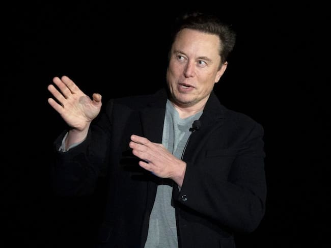 El multimillonario Elon Musk ante los medios en un evento de SpaceX