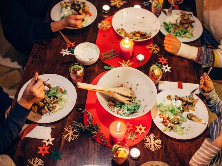 Cena navideña - ADN Servicios Informativos - 24 de diciembre de 2023