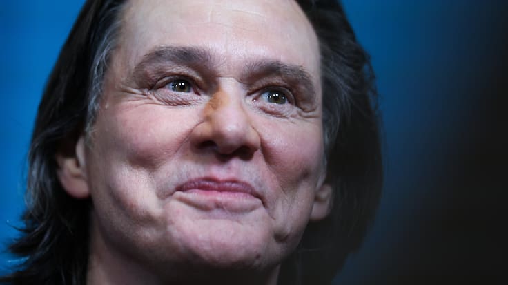 ¿Qué le pasó? Jim Carrey reaparece con nuevo rostro y enciende el debate en redes sociales