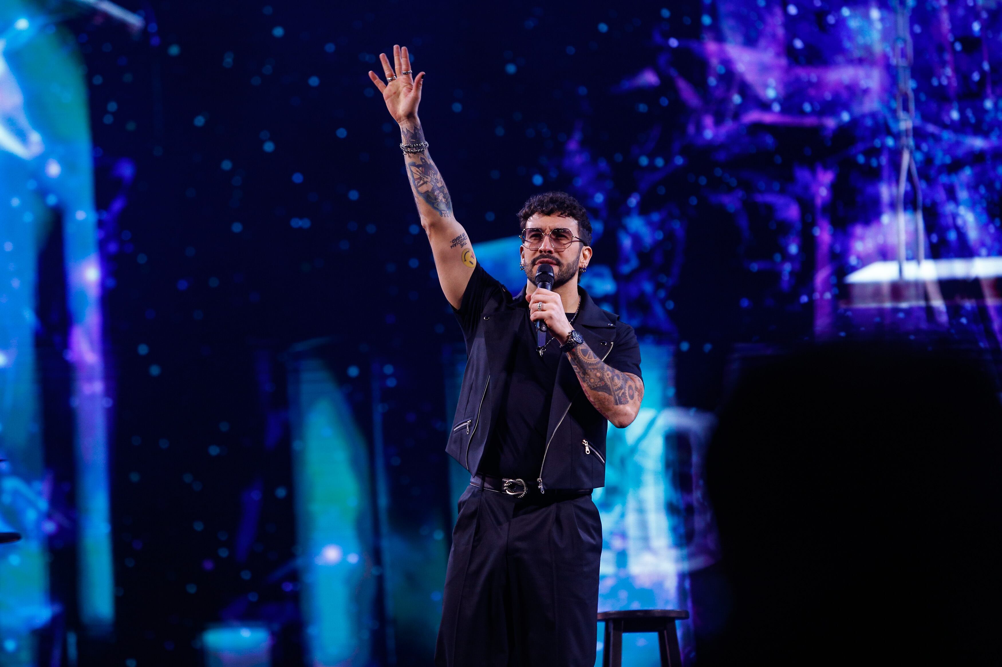 26 DE FEBRERO DE 2025 / VIÑA DEL MAR Edo Caroe se presenta durante la Tercera Noche del 64 Festival Internacional de la Canción Viña 2025 en la Quinta Vergara 
FOTO: DIEGO MARTIN/AGENCIAUNO