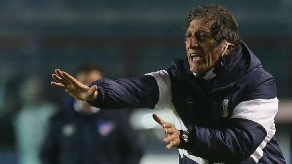 Peru's Alianza Lima head coach Mario Salas gestures during a closed-door Copa Libertadores group phase football match against Uruguay's Nacional at the Gran Parque Central Stadium in Montevideo, on October 21, 2020, amid the COVID-19 novel coronavirus pandemic. (Photo by Matilde Campodonico / POOL / AFP) (Photo by MATILDE CAMPODONICO/POOL/AFP via Getty Images)