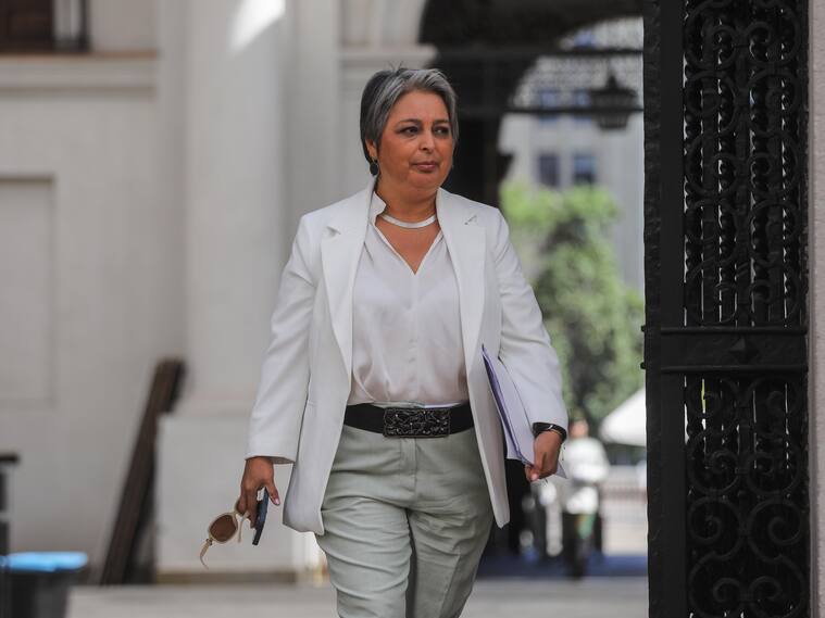 “No vamos a imponer un sistema de reparto”: ministra Jara por reforma de pensiones
