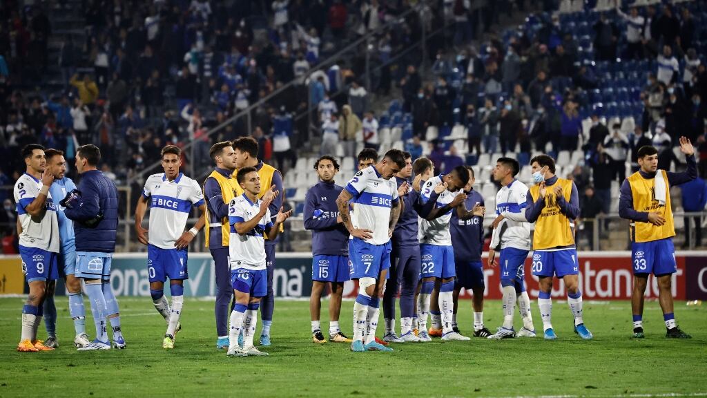 Las sanciones a las que se arriesga Universidad Católica por los incidentes ante Flamengo