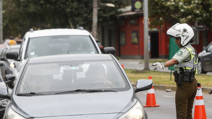Restricción vehicular 2024 en Chile: qué autos no son afectados por la medida que prohíbe circular