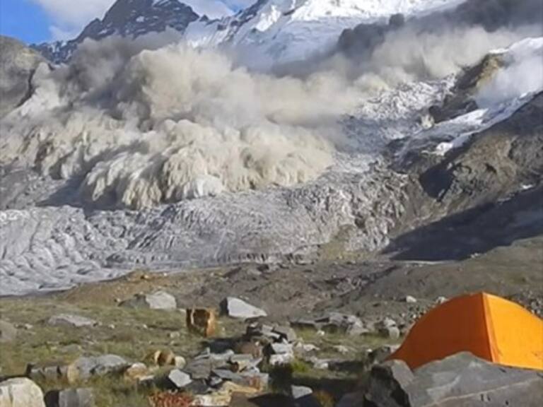 Montañistas registraron gran avalancha en los Himalayas