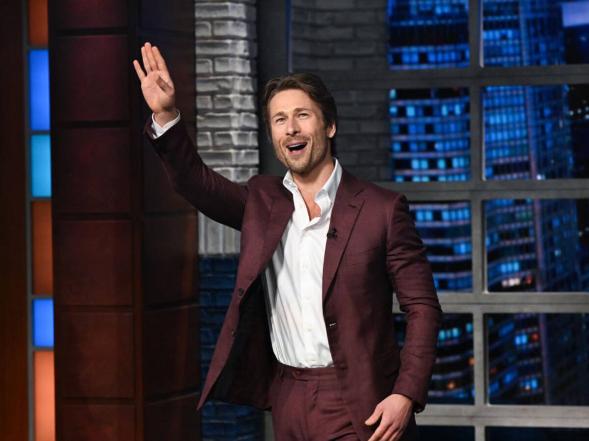 Glen Powell tiene “una cita” con la tercera entrega de una importante película