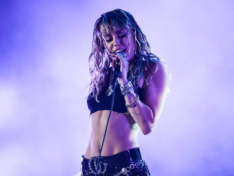 ¿Iba a ser abducida? Miley Cyrus reveló que fue perseguida por un ovni en California