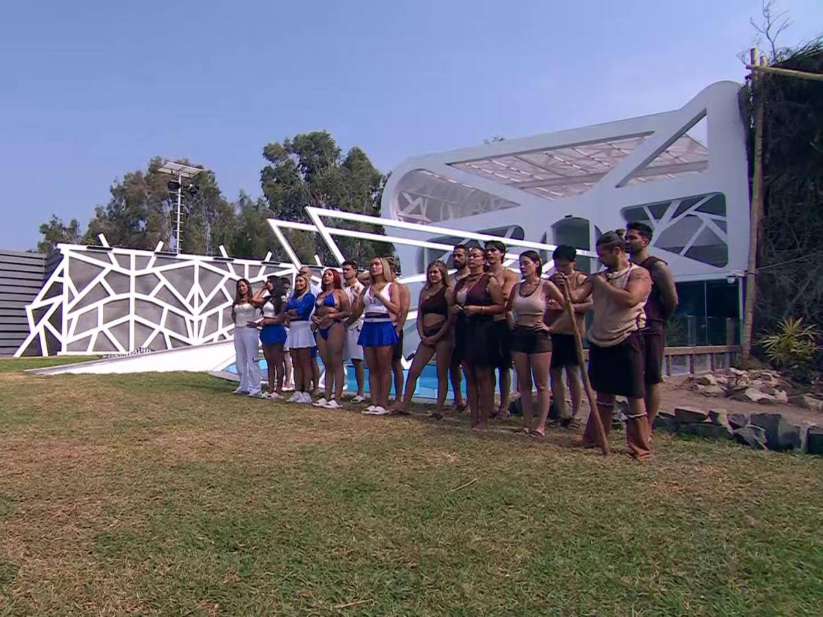 ¡Un blooper de aquellos! Canal 13 emite capítulo errado de “Mundos Opuestos” y spoilean a los seguidores