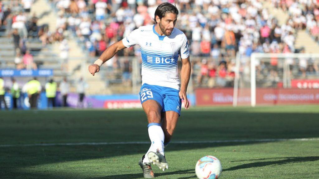 2 de Febrero del 2020, Santiago.Stefano Magnasco (C)  ,durante el partido valido por la segunda fecha del Campeonato Nacional AFP PlanVital 2020, entre Universidad Catolica vs O'Higgins, disputado en el Estadio San Carlos de Apoquindo.
FOTO: AGENCIAUNO