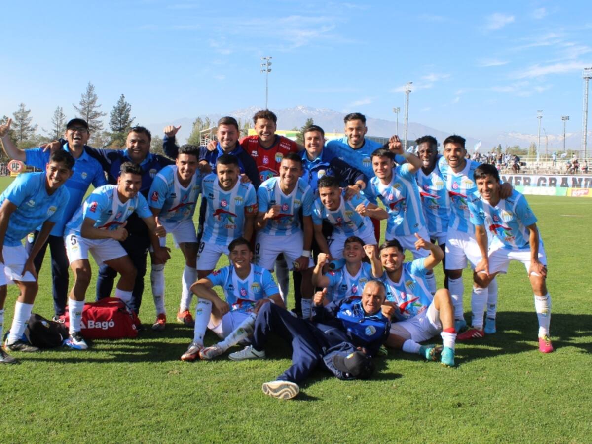 La ilusión en el plantel de Magallanes por el ascenso a Primera División: «La campaña es espectacular por la forma de jugar»
