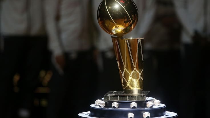 ¿Quién fue Larry O’Brien? La historia de la persona que le dio el nombre al trofeo de la NBA