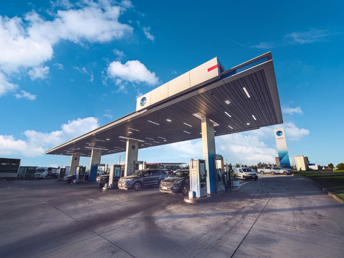 Copec baja hoy 17 de junio $100 por litro a todo Chile: la señal que vale adelantar la carga