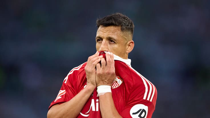 La dura advertencia del nuevo DT de Sevilla en su presentación: mensaje directo para Alexis y Suazo