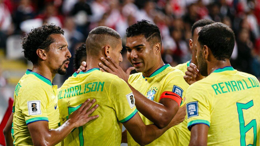 LIMA, PERU - SEPTEMBER 12: Richarlison of Brazil (2L) celebrates with Carlos Casemiro (3L) after scoring a goal that was later disallowed by VAR during the FIFA World Cup 2026 Qualifiers at Estadio Nacional de Lima on September 12, 2023 in Lima, Peru. (Photo by Martin Fonseca/Eurasia Sport Images/Getty Images)
