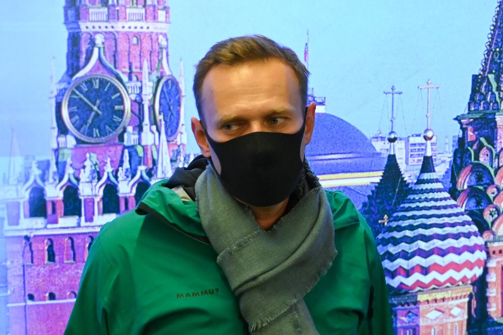 Russian opposition leader Alexei Navalny is seen at Moscow's Sheremetyevo airport upon the arrival from Berlin on January 17, 2021. - Russian police detained Kremlin critic Alexei Navalny at a Moscow airport shortly after he landed on a flight from Berlin, an AFP journalist at the scene said. (Photo by Kirill KUDRYAVTSEV / AFP) (Photo by KIRILL KUDRYAVTSEV/AFP via Getty Images)