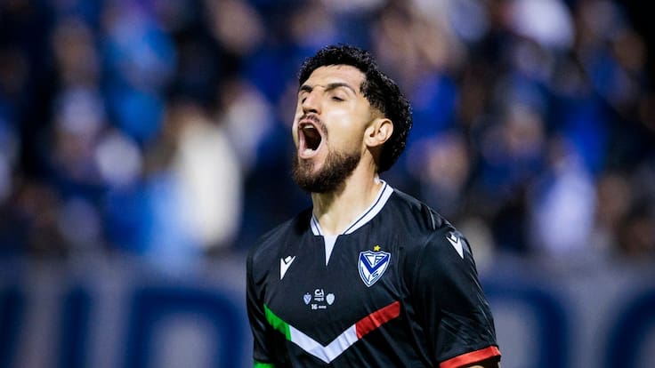 Diego Valdés sigue encendido en Argentina: así fue su primer gol del año con Vélez Sarsfield
