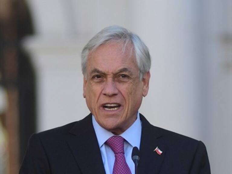 Piñera oficializó llegada de Valdés Chadwick a Cultura: «Queremos un desarrollo integral»