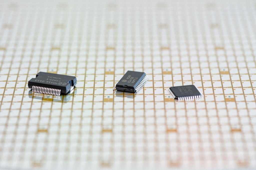 Microchips fabricados por la empresa Bosch en Dresde