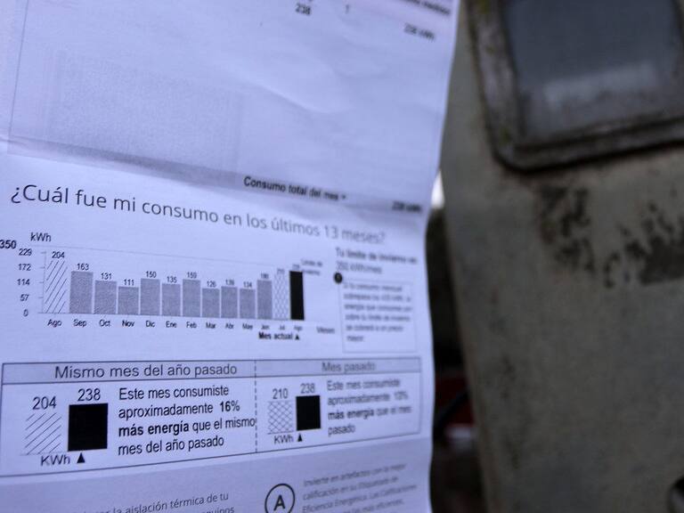 Gobierno exigió a empresas eléctricas cambiar el método de facturación y abrir canales de comunicación con los clientes