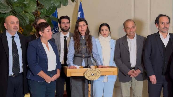 Senadores de oposición anuncian bloque contra megarreforma del Gobierno y rechazarán la idea de legislar