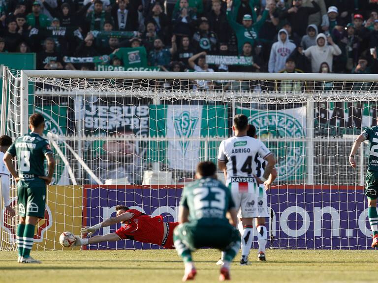 “Con un destino distinto de esa jugada...”: DT de Palestino apunta a Rigamontti como figura de la clasificación árabe en Copa Chile