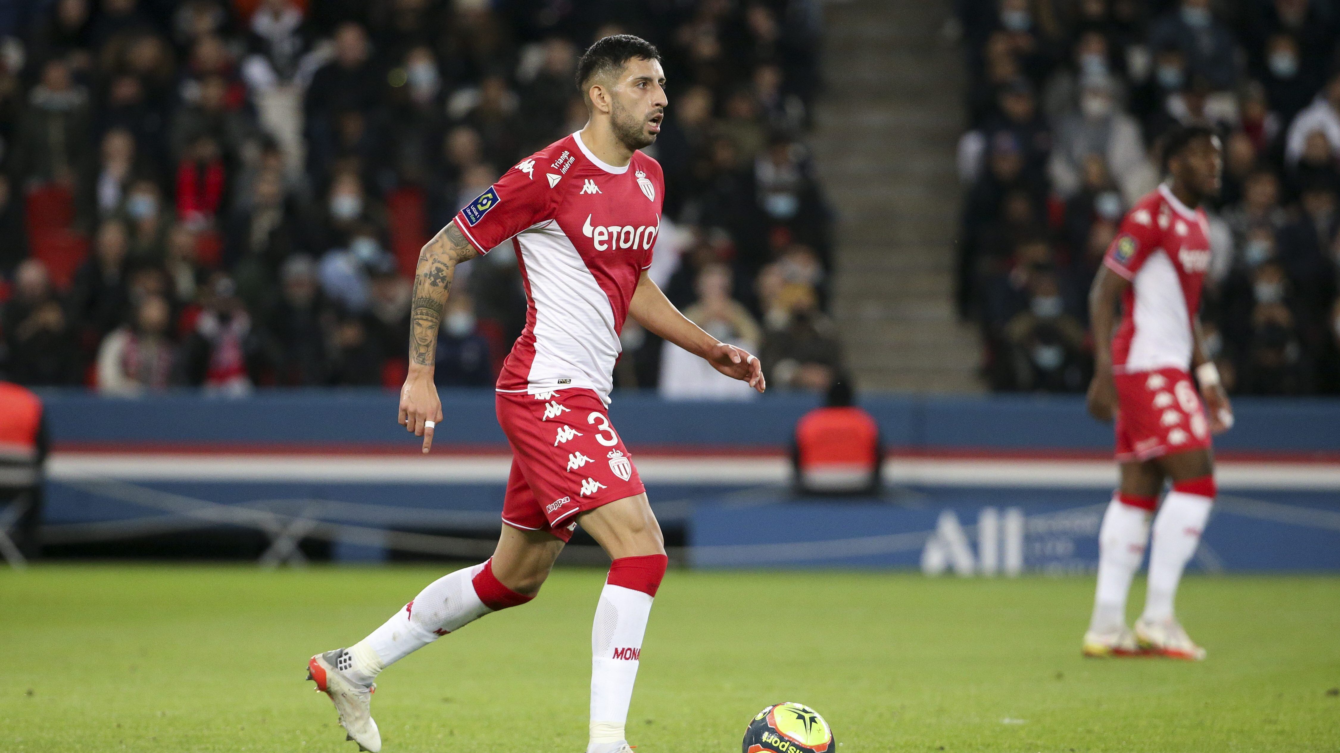 Guillermo Maripán volvió a ser titular en victoria del Mónaco