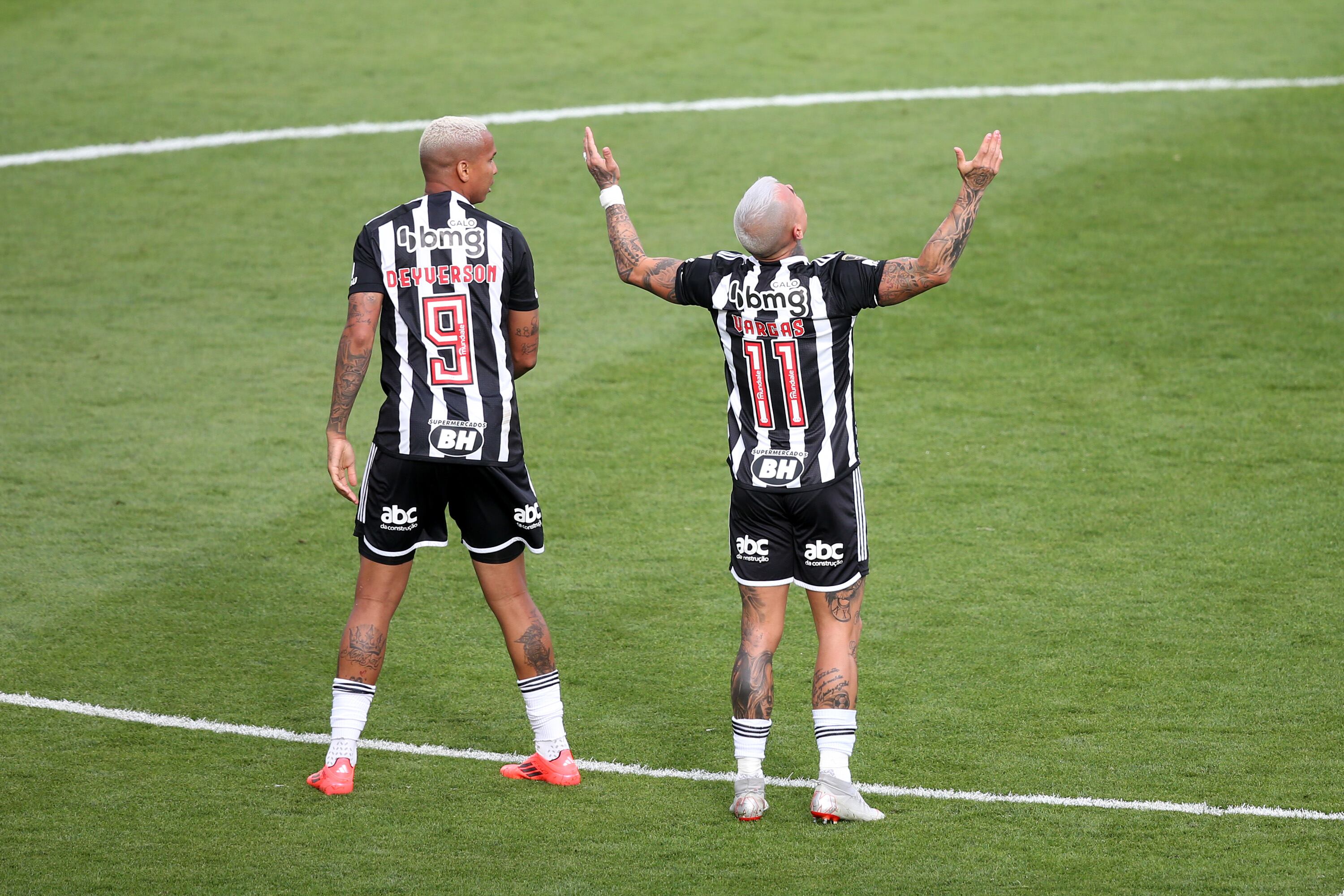 ¿Se despide? El potente mensaje de Eduardo Vargas tras perder la final de la Copa Libertadores | Getty Images