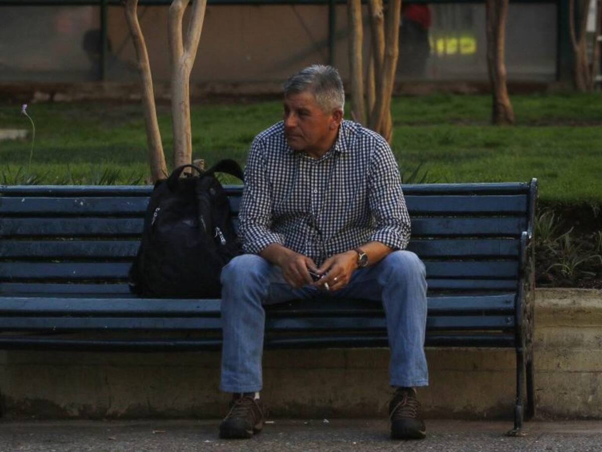 Economista y alza en Imacec: «Hay que tomarlo con cautela, porque desde el punto de vista del empleo, la recuperación se estancó»