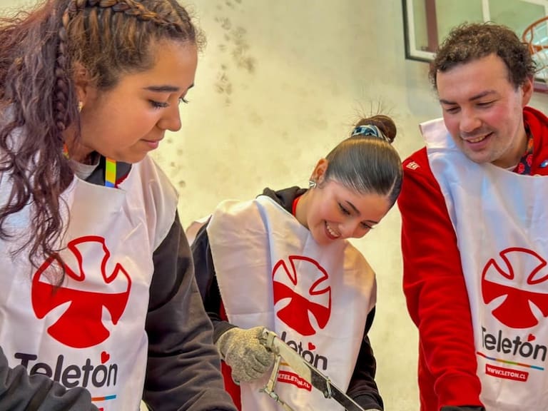 Le cambiaron la vida a cientos de familias: el silencioso y aplaudido trabajo del voluntariado de Teletón