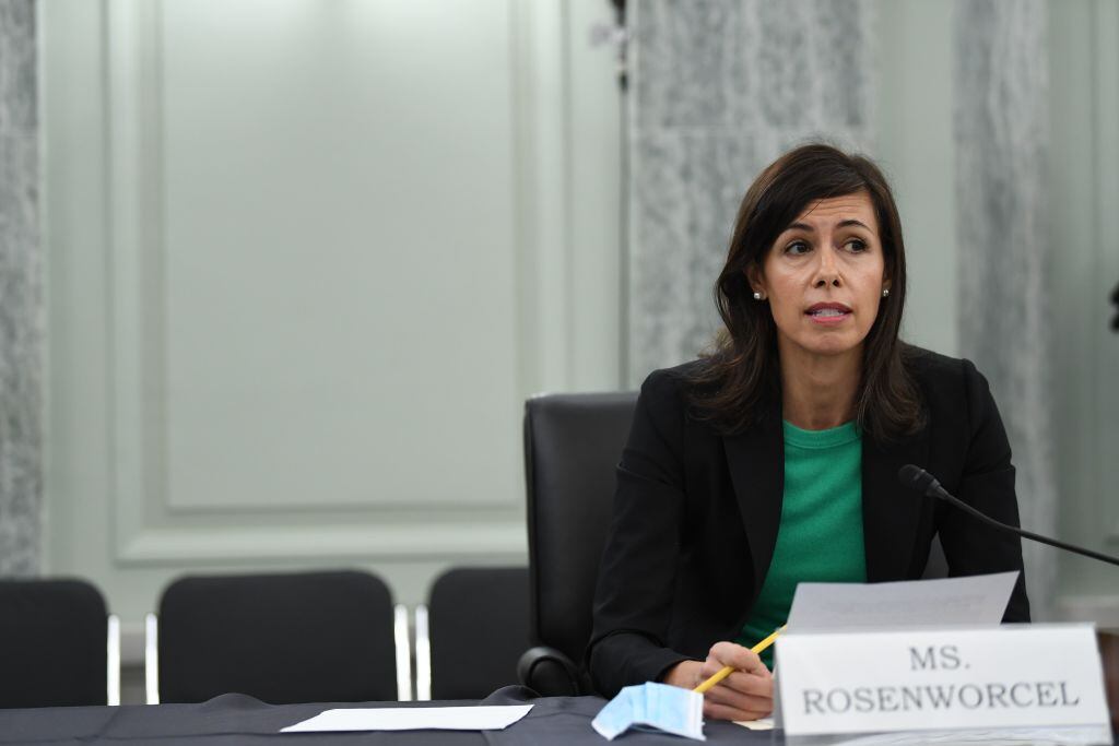 La titular interina de la comisión federal de comunicaciones Jessica Rosenworcel