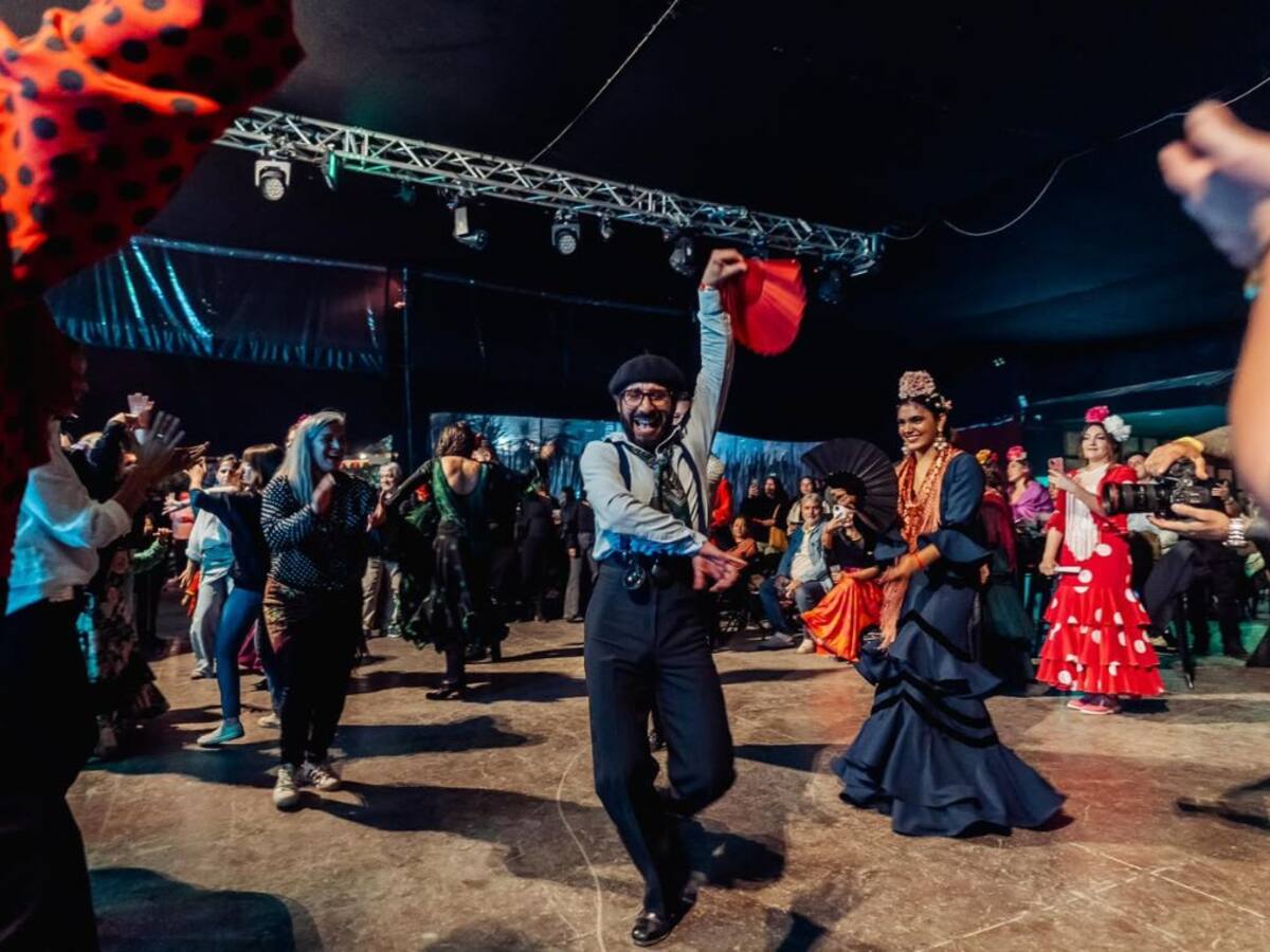 Fiesta de la Hispanidad llega a Santiago: flamenco, paella y música en vivo este sábado