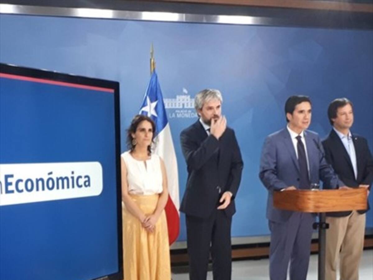 Hacienda anuncia medidas que buscarán generar 100 mil empleos para 2020