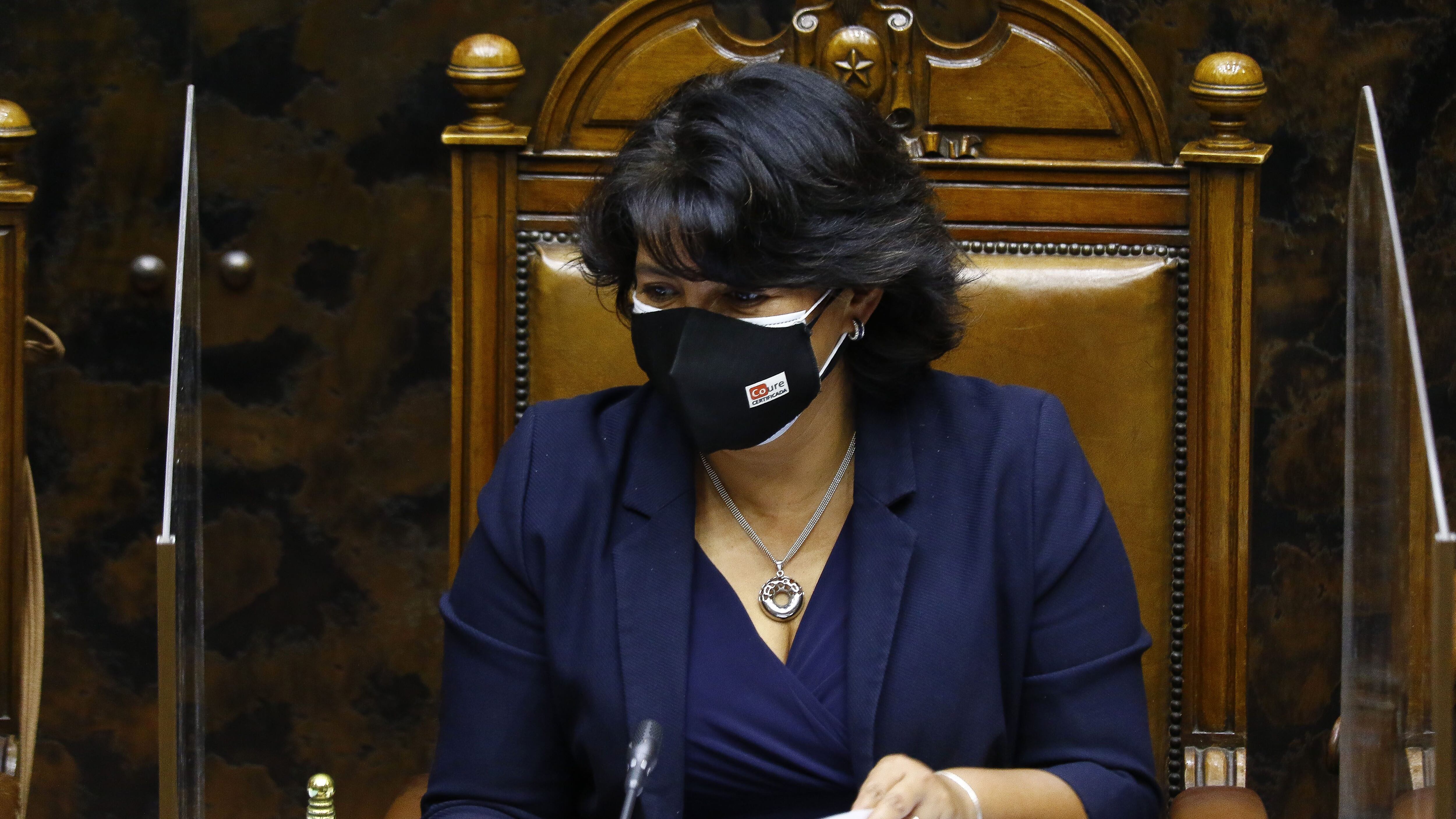 23 DE MARZO DE 2021/VALPARAISOLa senadora Yasna Provoste, durante la sesion del Senado, citada para debatir el proyecto de ley de transparencia, límite y control del gasto electoral, para ampliar el plazo de prescripción de la acción penal de los delitos contemplados en dicha ley
FOTO: LEONARDO RUBILAR CHANDIA/AGENCIAUNO