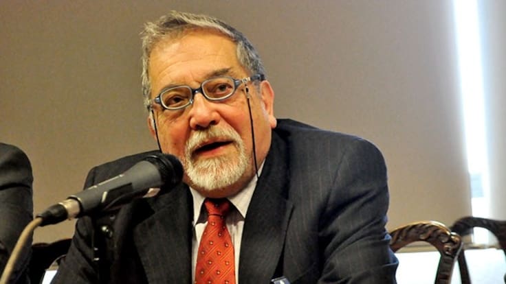 Fallece Abraham Santibáñez a los 88 años, Premio Nacional de Periodismo, director de La Nación y fundador de la Revista Hoy