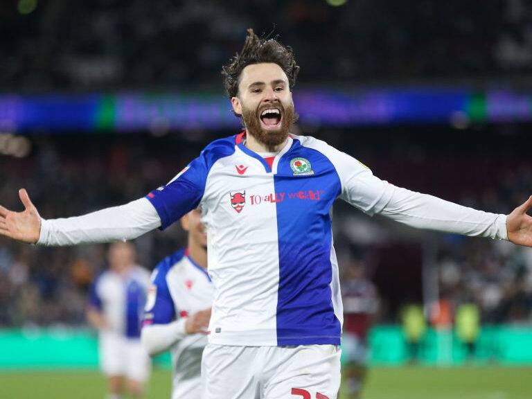 Histórico de la Premier League pone sus fichas sobre Ben Brereton: «Él sabe que debería estar jugando a un nivel más alto»