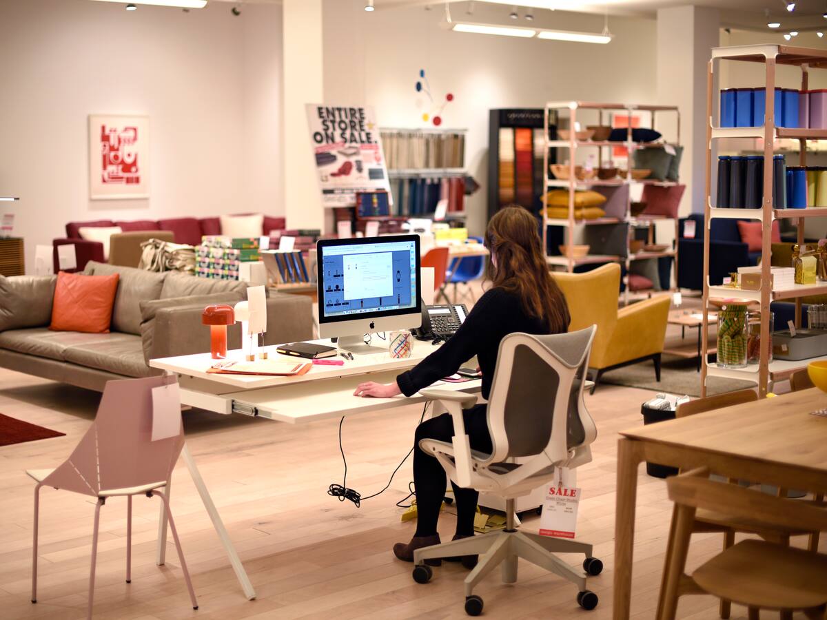 ¿Cuántos chilenos trabajan en lo que soñaban cuando eran niños? Este es el porcentaje, según nuevo estudio