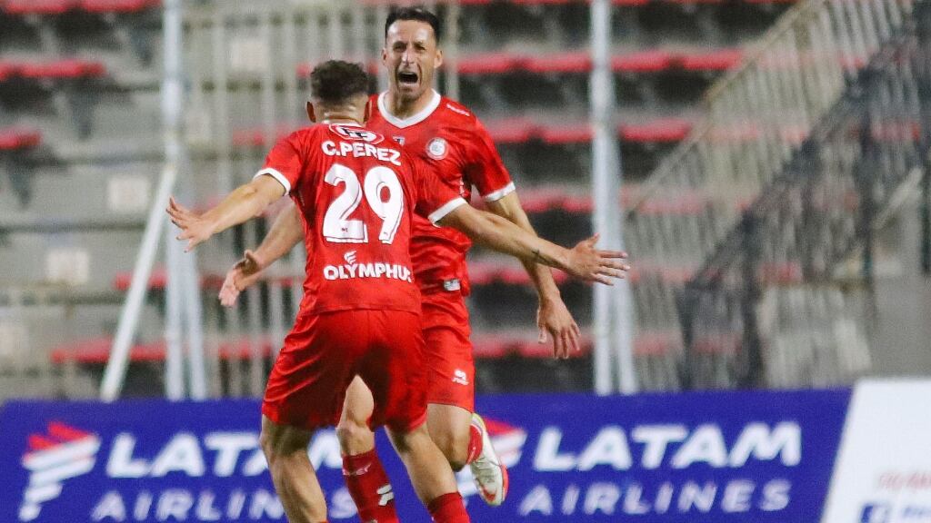 Christian Vilches, el héroe de La Calera ante Colo Colo: "Ni yo me lo creía, primera vez que meto dos goles en un partido"