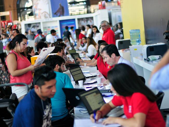 FNE inicia estudio de mercado sobre la educación superior y entrega preocupantes datos preliminares