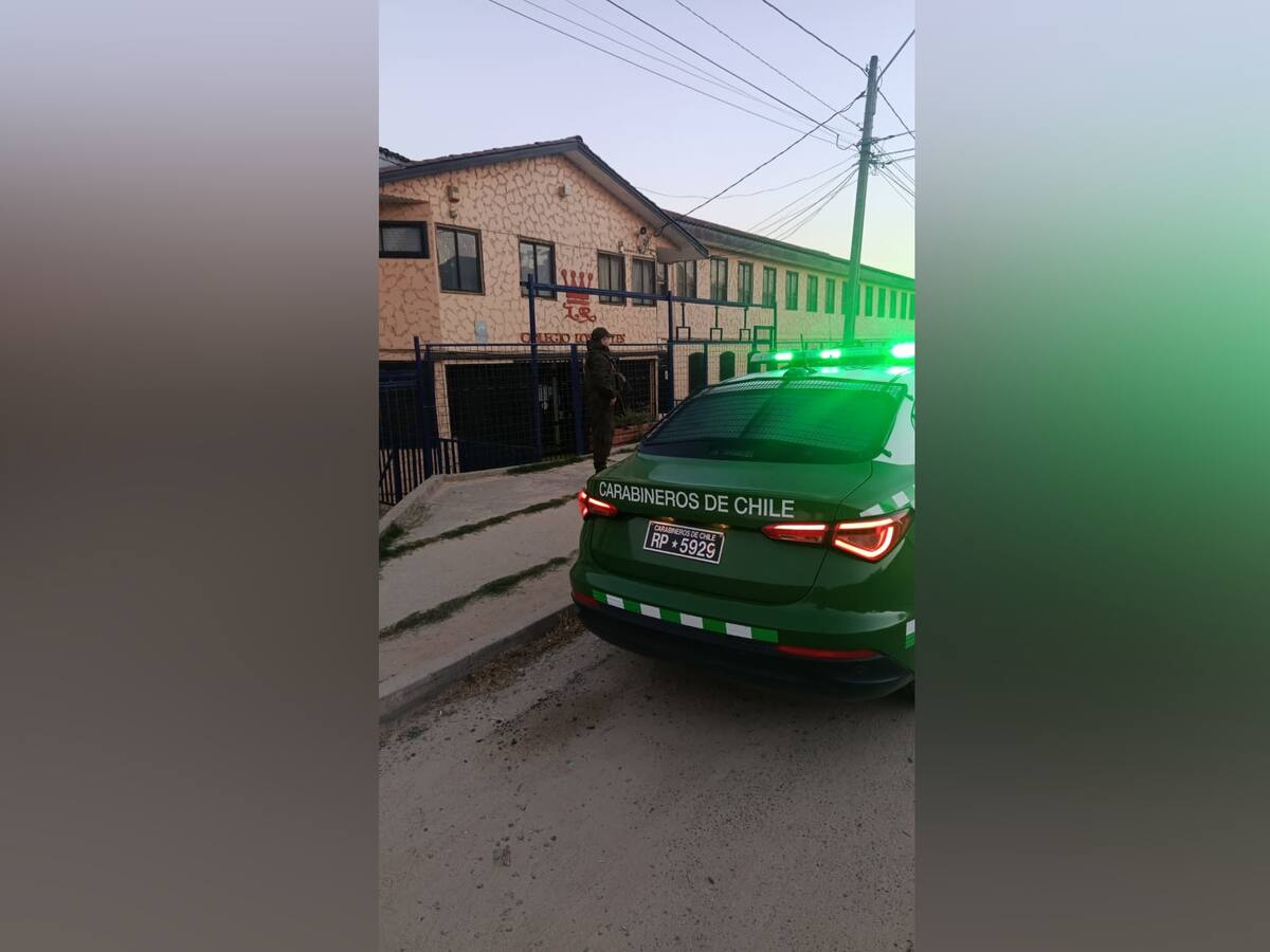 Detienen a alumno en Quilpué por amenaza de tiroteo durante actividad escolar