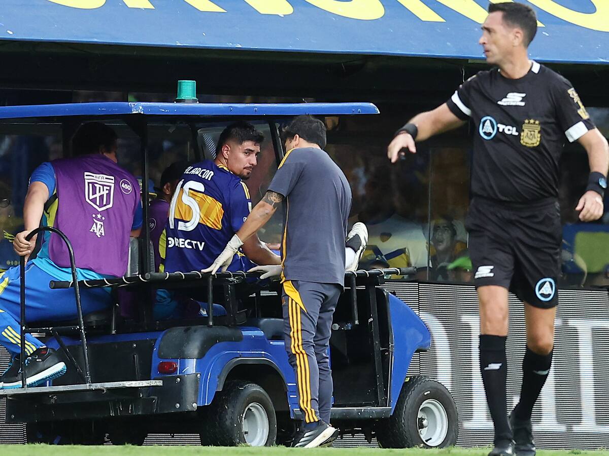Williams Alarcón es operado tras sufrir una dura lesión jugando por Boca Juniors