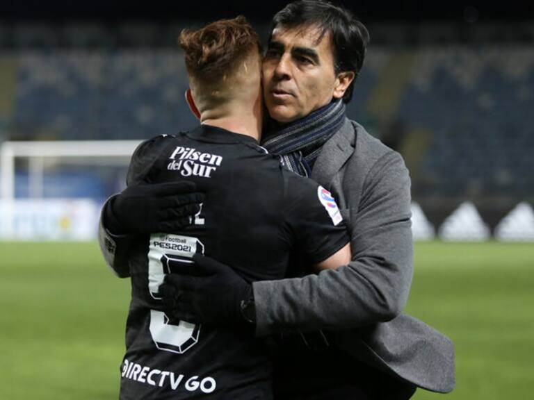 Gustavo Quinteros y el gran momento de Colo Colo: «Lo que pasó el año pasado no sucederá en 100 años más»